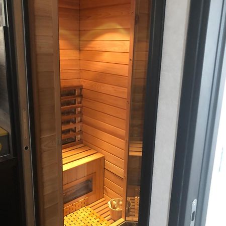 Le Velocipede Apartment Aumale Bagian luar foto