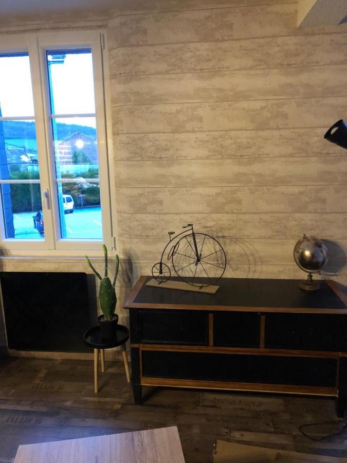 Le Velocipede Apartment Aumale Bagian luar foto
